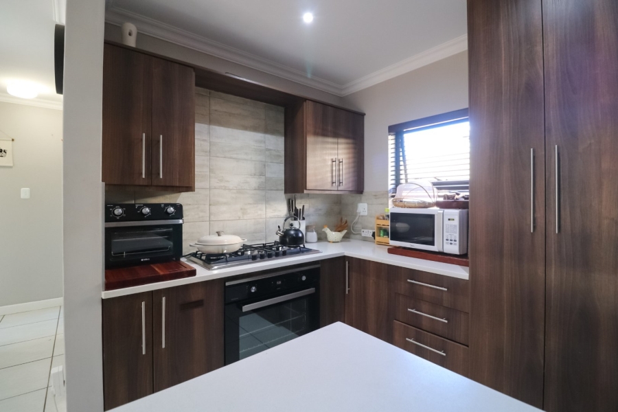 2 Bedroom Property for Sale in Groenvlei Sh Free State